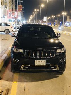 جیپ گراند شیرۆکی